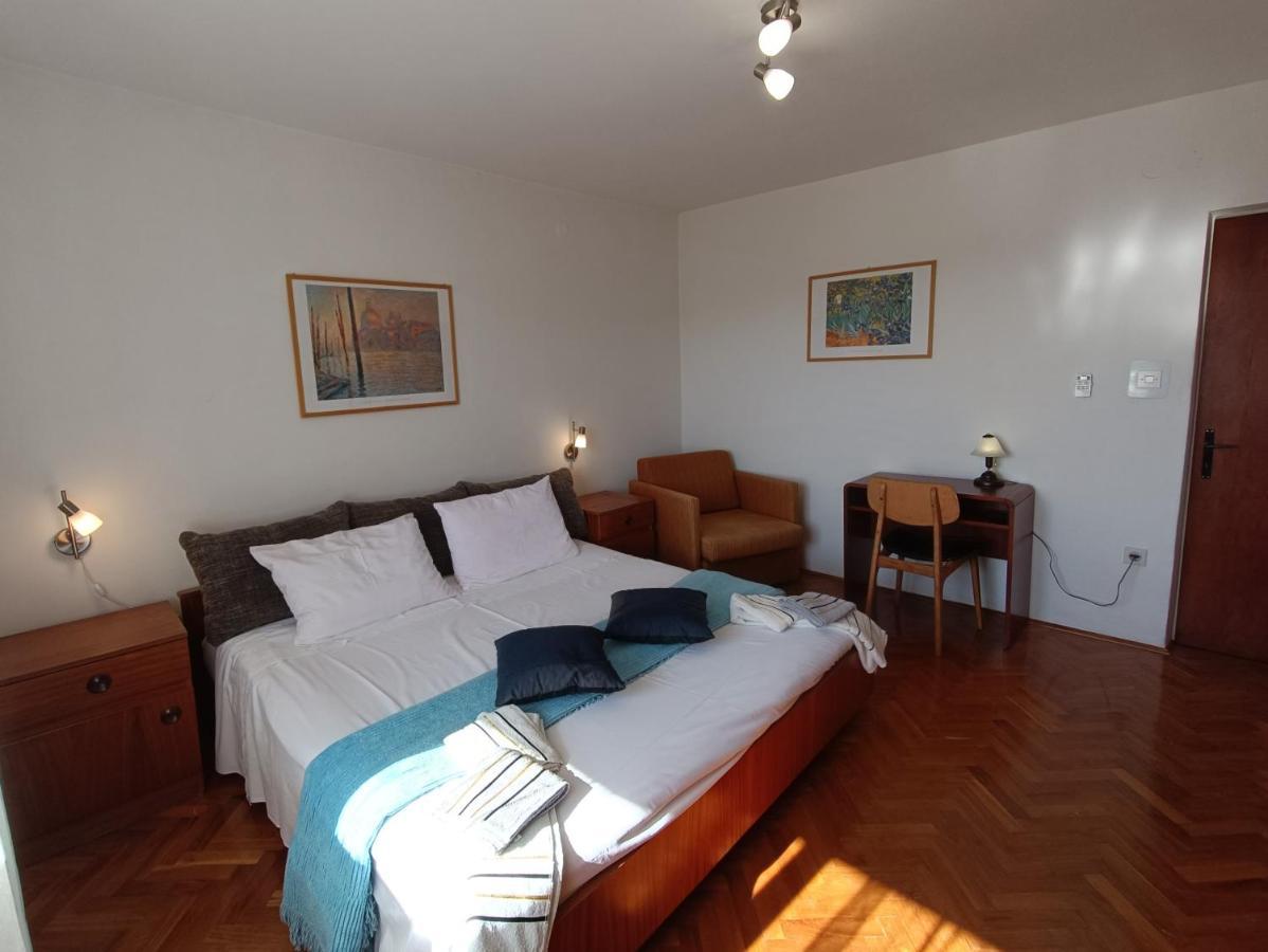 קרס Rooms Rita מראה חיצוני תמונה