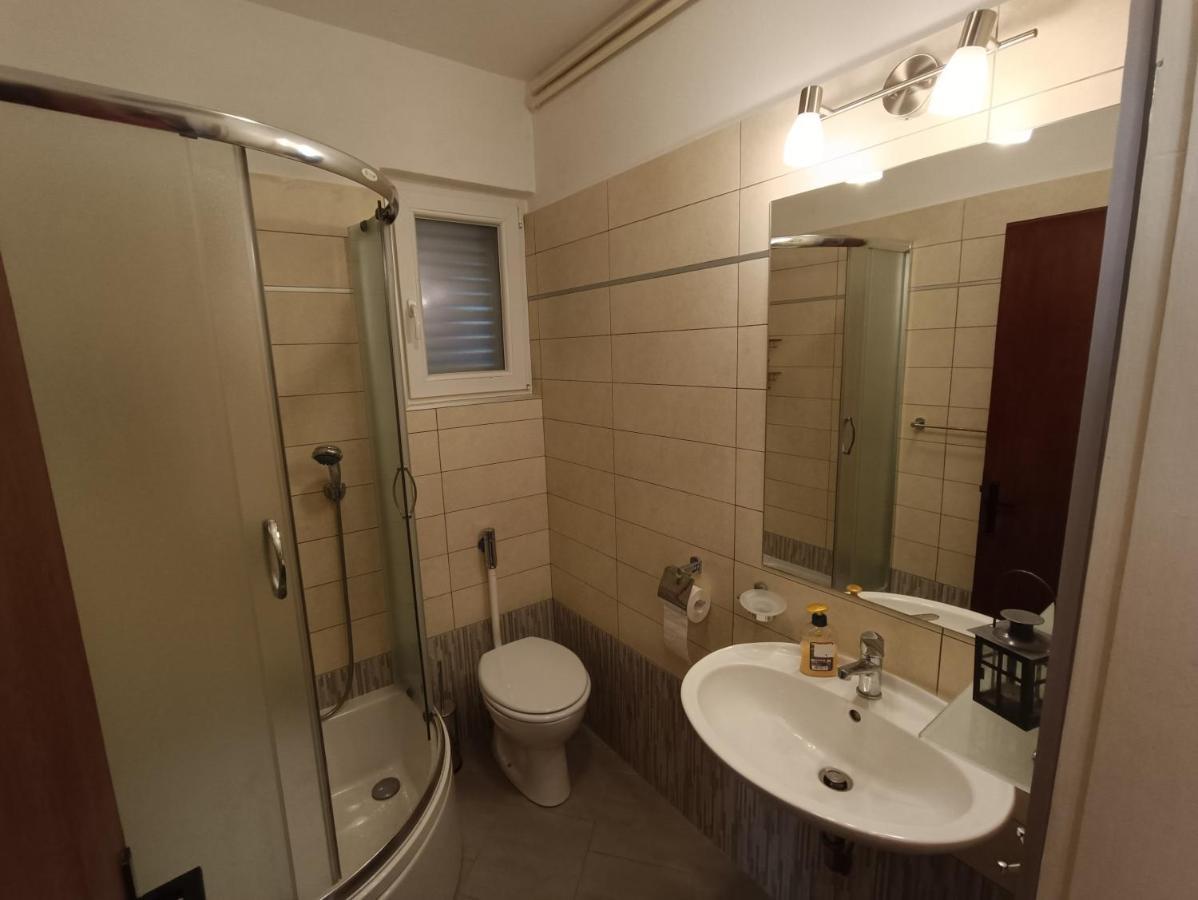 קרס Rooms Rita מראה חיצוני תמונה